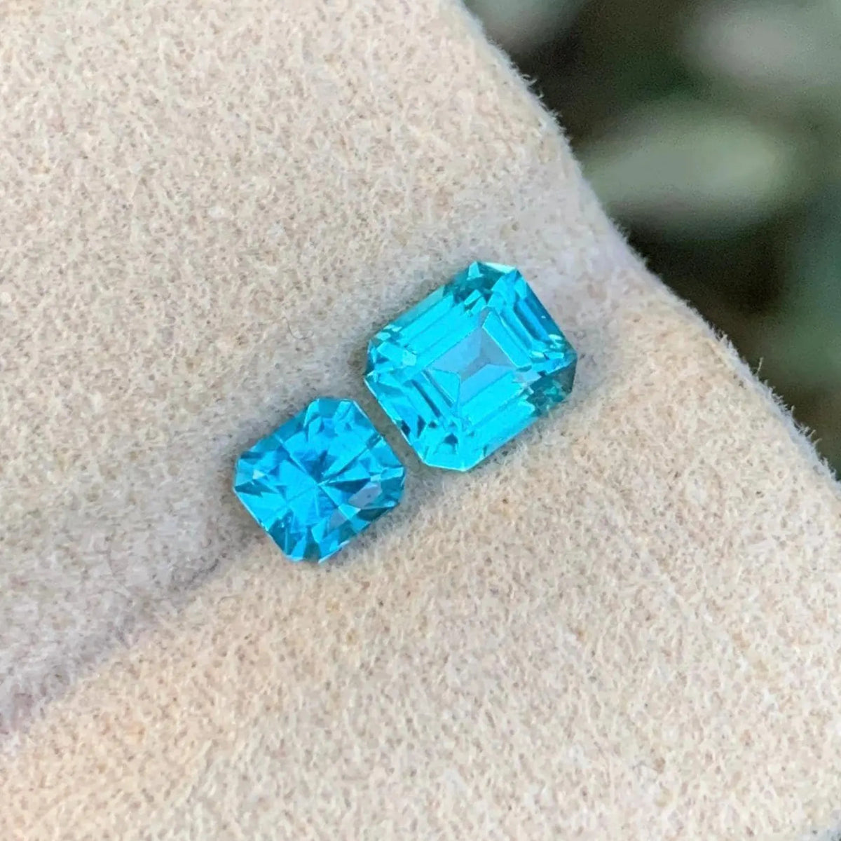 Natural Neon Blue Tourmaline Pair 0.94 ct – Emerald & Asscher Cut Loose Gemstones