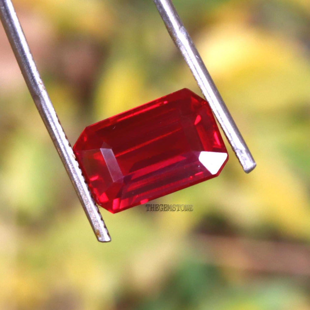 Red Ruby 10.70 ct – Emerald Cut Loose Gemstone