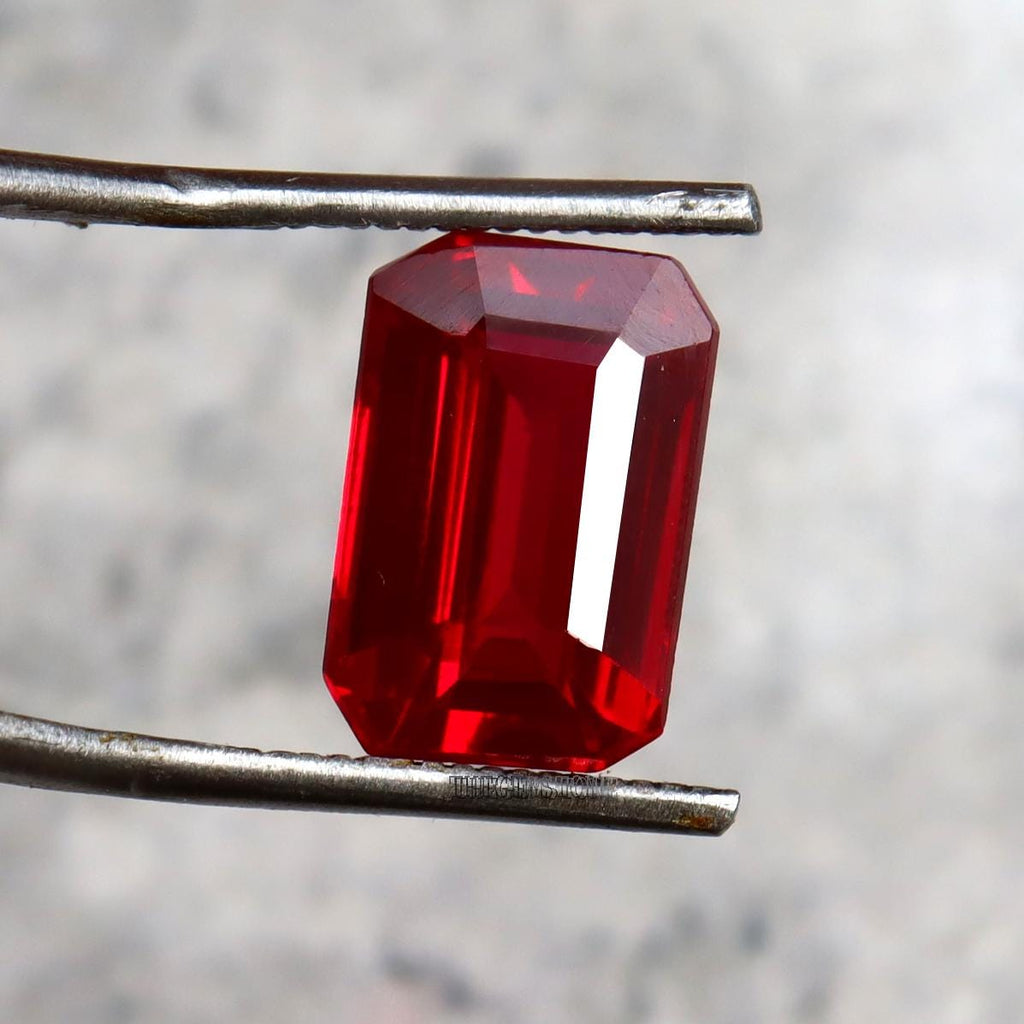 Red Ruby 10.70 ct – Emerald Cut Loose Gemstone